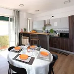 Sea House * Savona
